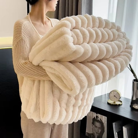 Solid Color Thickened Wide Striped Multifunctional Blanket Can Be Used as Bed Sheet Cover Blanket， Nap Blanket， Pet Blanket